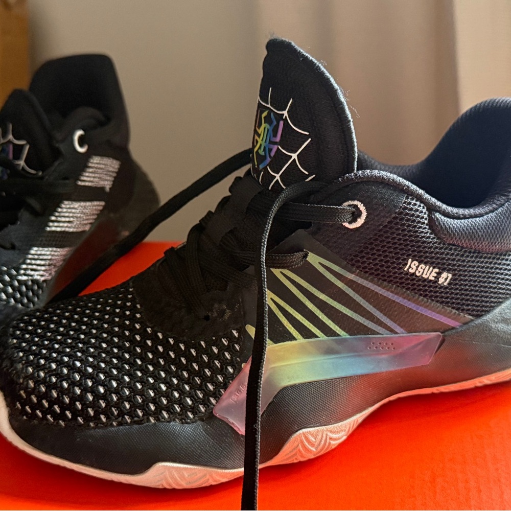 Adidas D.O.N. Issue #1 Black Rainbow Spider Web Basketball Shoes kids Gradient